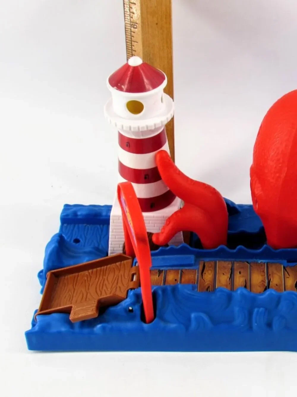 Hot Wheels Octopus Pier Attack City Play Set FNP61 - 2018 Playset